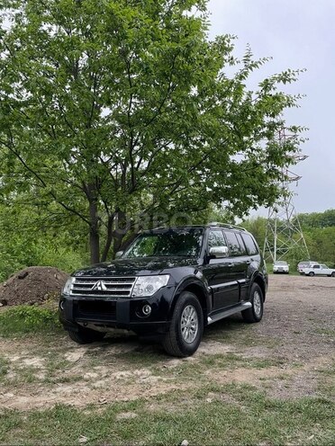 Mitsubishi Pajero 2011, 156,880 km - 3.5 л - Bakı