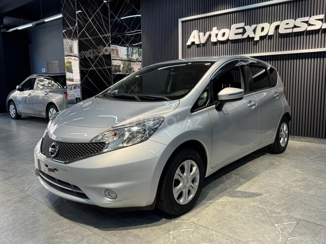 Nissan Note-4