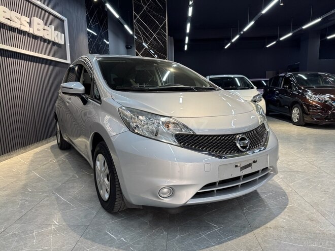 Nissan Note-10