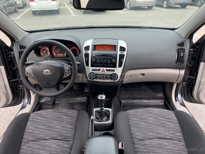 Kia Ceed 2008, 300,000 km - 1.6 л - Bakı