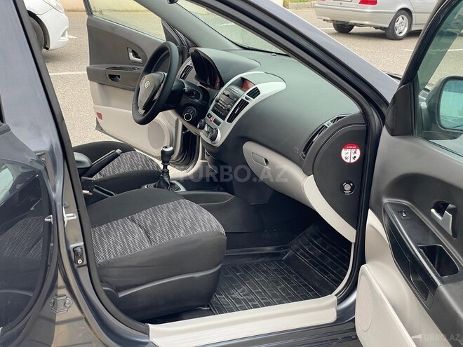 Kia Ceed 2008, 300,000 km - 1.6 л - Bakı