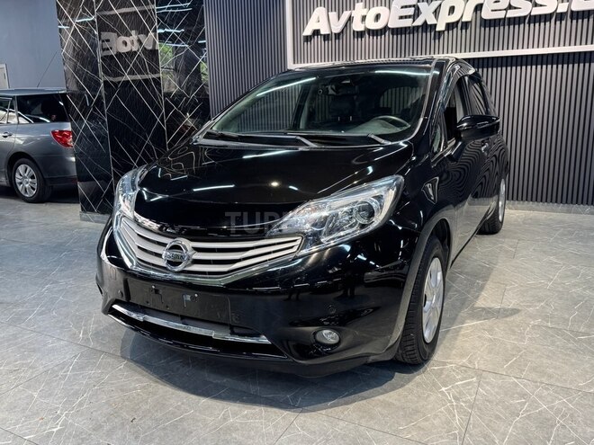Nissan Note-5