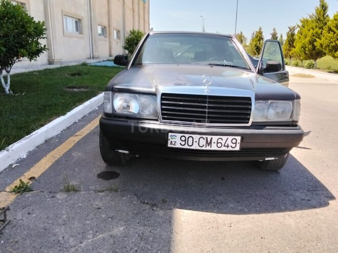 Mercedes 190 1992, 250,000 km - 2.0 l - Tovuz