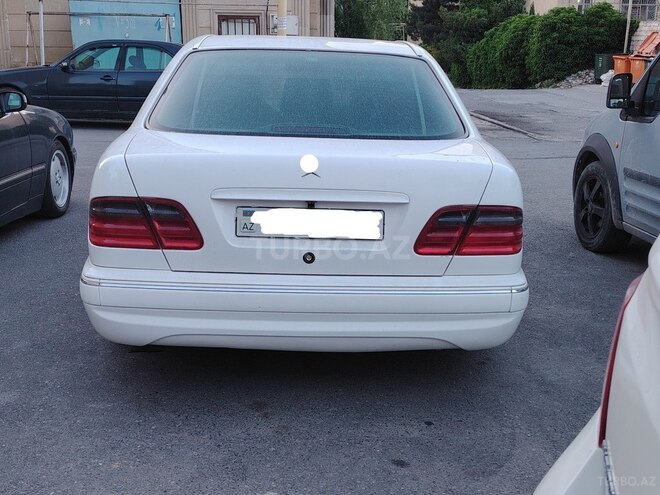 Mercedes E 320 2000, 325,000 km - 3.2 l - Bakı
