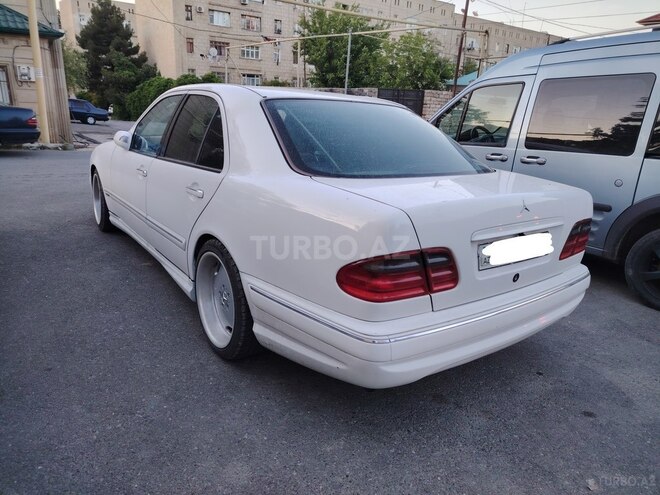 Mercedes E 320 2000, 325,000 km - 3.2 l - Bakı