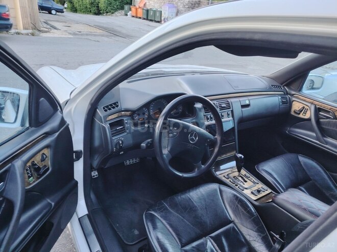 Mercedes E 320 2000, 325,000 km - 3.2 l - Bakı