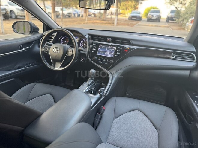 Toyota Camry 2018, 134,123 km - 2.5 л - Sumqayıt