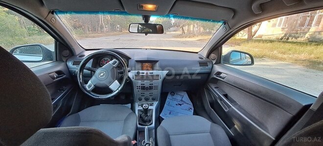 Opel Astra 2010, 323,511 km - 1.3 l - Bakı