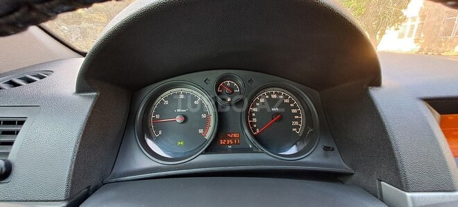 Opel Astra 2010, 323,511 km - 1.3 l - Bakı