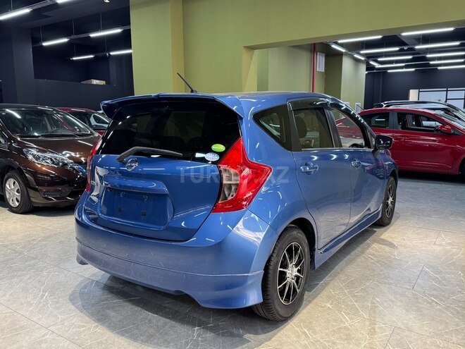 Nissan Note-9