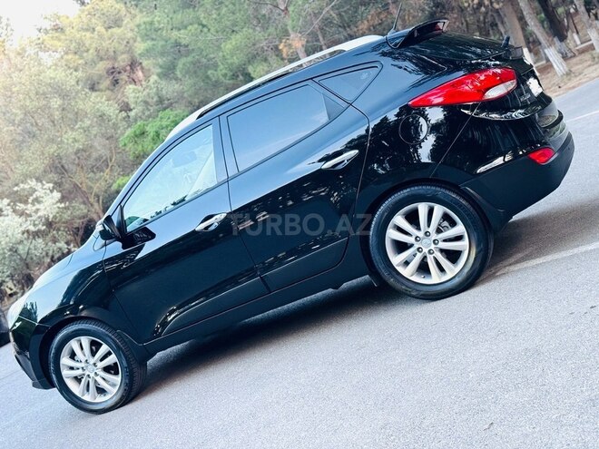 Hyundai ix35 2011, 203,000 km - 2.4 l - Bakı