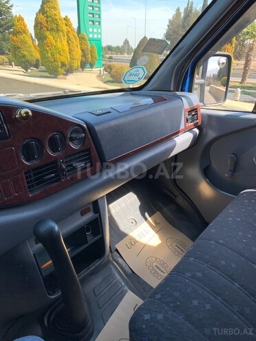 Mercedes Sprinter 412 1999, 668,000 km - 2.9 l - Bakı