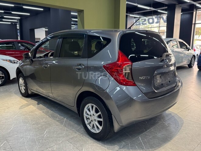 Nissan Note-6