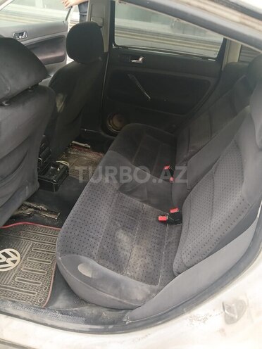Volkswagen Passat 2000, 34,646 km - 1.8 l - Bakı