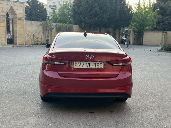 Hyundai Elantra 2017, 127,000 km - 2.0 l - Bakı