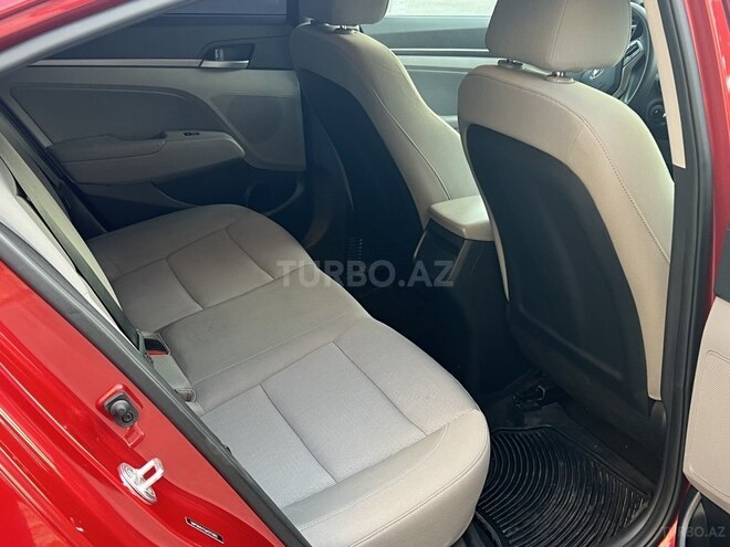 Hyundai Elantra 2017, 127,000 km - 2.0 l - Bakı