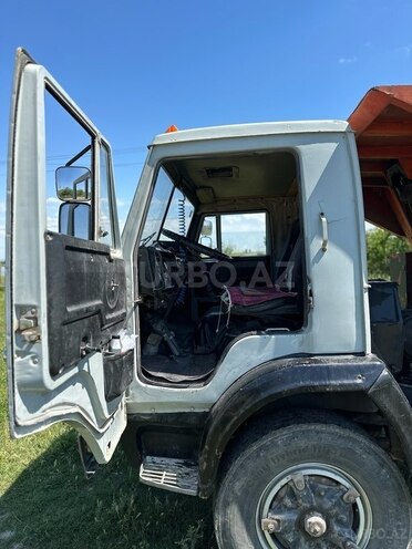 KamAz 55111 1987, 880,877 km - 11.0 l - Qazax