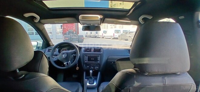 Volkswagen Jetta 2011, 193,121 km - 2.5 l - Bakı