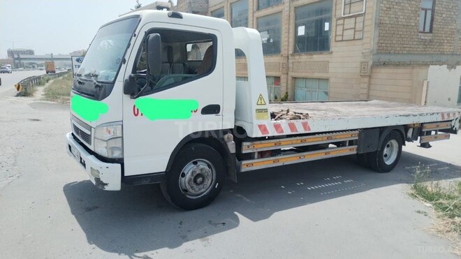 Mitsubishi Canter 2009, 564,088 km - 3.9 l - Bakı