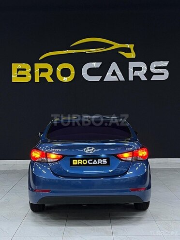 Hyundai Elantra 2015, 176,214 km - 1.6 l - Sumqayıt