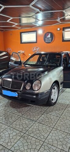 Mercedes E 230 1997, 400,000 km - 2.3 л - Sumqayıt