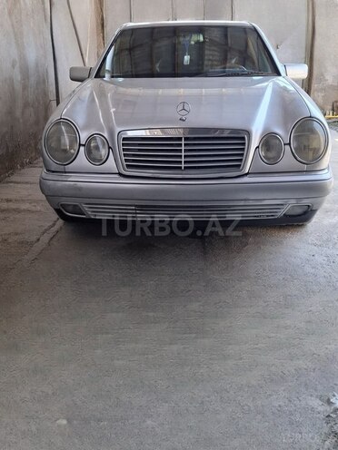 Mercedes E 230 1996, 499,500 km - 2.3 l - Bakı