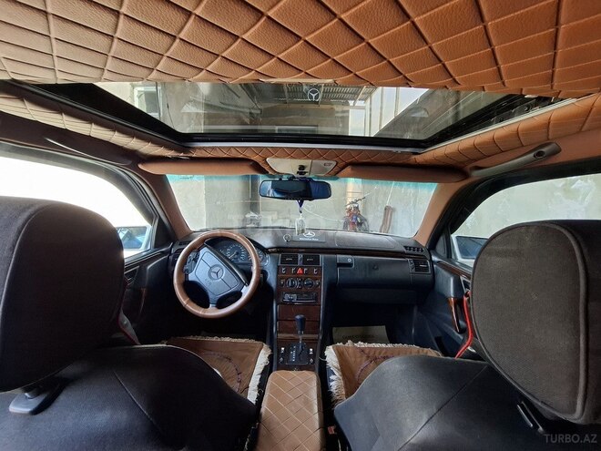 Mercedes E 230 1996, 499,500 km - 2.3 l - Bakı