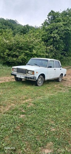 LADA (VAZ) 2107 2000, 65,800 km - 1.6 l - Quba