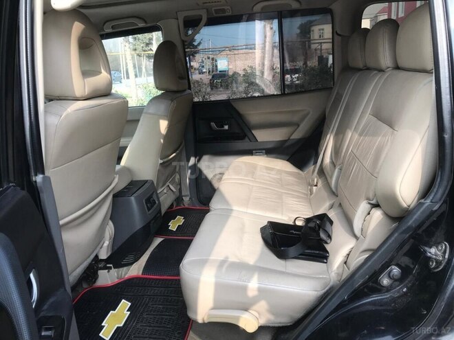 Mitsubishi Pajero 2006, 238,000 km - 3.0 l - Bakı