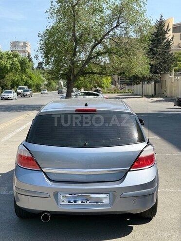 Opel Astra 2004, 287,000 km - 1.4 l - Bakı