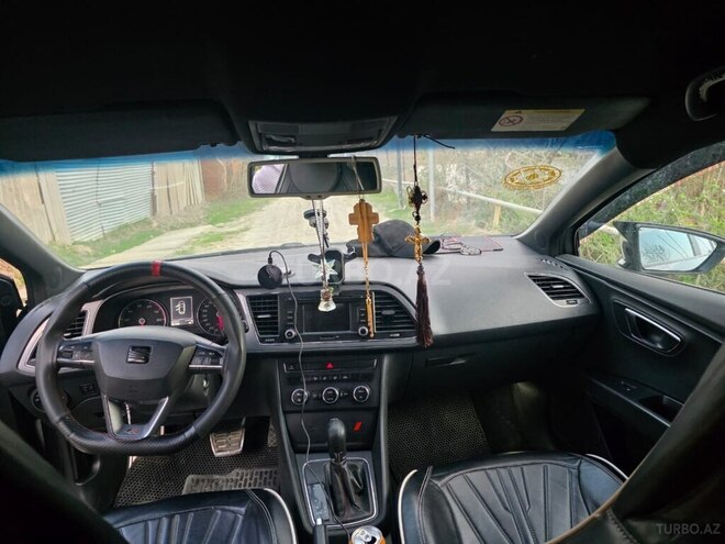 SEAT Leon-4