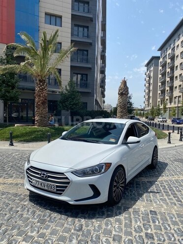 Hyundai Elantra 2017, 169,882 km - 2.0 l - Bakı