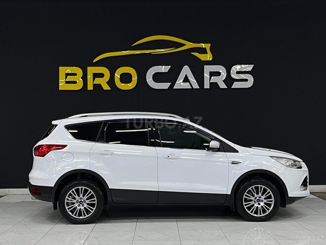 Ford Kuga 2013, 258,470 km - 1.6 l - Sumqayıt