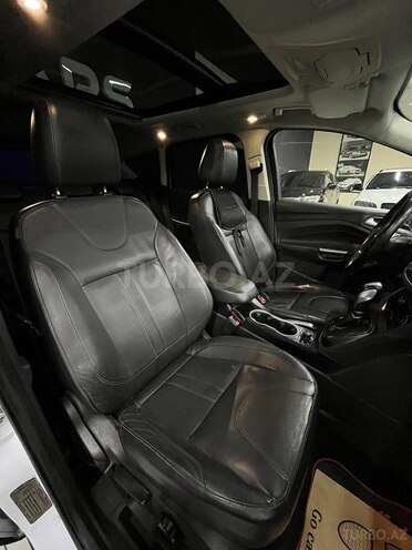 Ford Kuga 2013, 258,470 km - 1.6 l - Sumqayıt