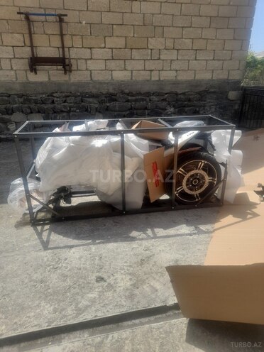 C.Moto CM400R-F8 2022, 1,500 km - 0.4 l - Qax