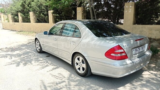 Mercedes E 240 2002, 270,000 km - 2.6 l - Bakı