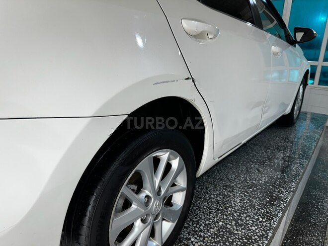 Toyota Corolla 2014, 179,595 km - 1.6 l - Bakı