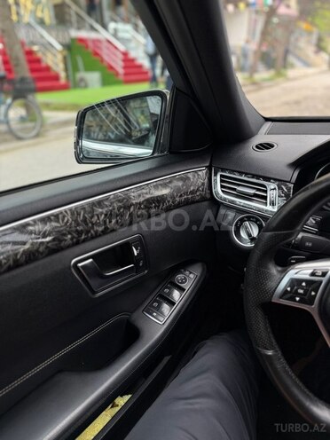 Mercedes E 220 d-5