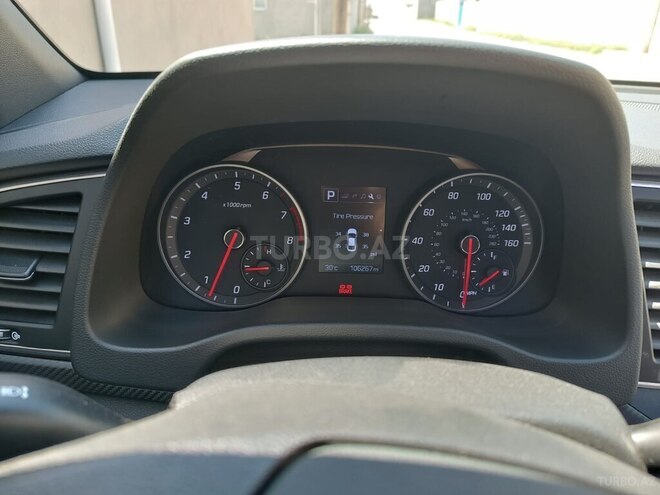 Hyundai Elantra 2017, 106,300 km - 1.6 l - Naxçıvan