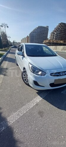 Hyundai Accent 2011, 228,000 km - 1.6 l - Bakı