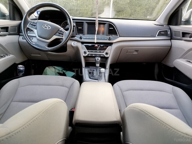 Hyundai Elantra 2017, 73,000 km - 2.0 л - Bakı