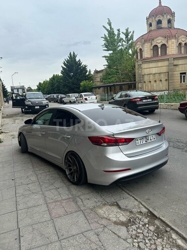Hyundai Elantra 2018, 98,000 km - 2.0 л - Bakı