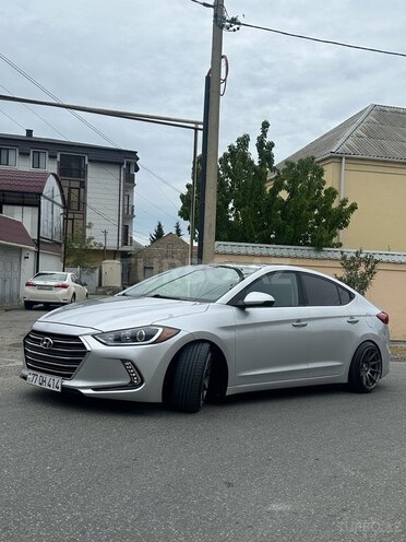 Hyundai Elantra 2018, 98,000 km - 2.0 л - Bakı