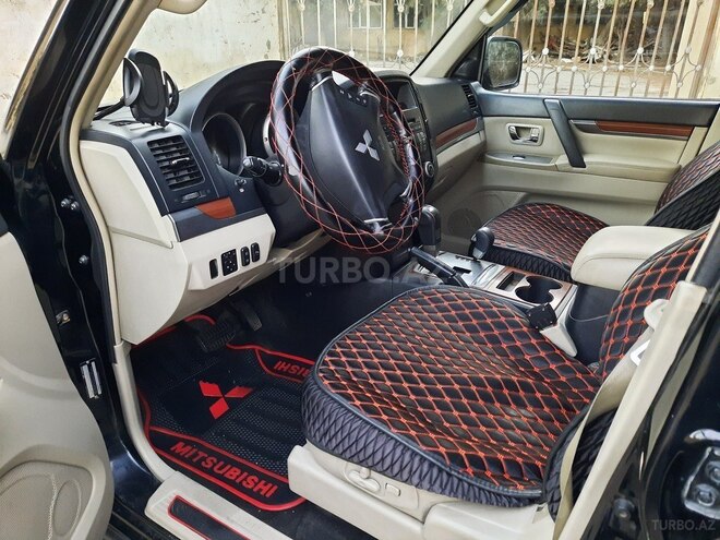 Mitsubishi Pajero 2007, 348,000 km - 3.0 л - Bakı
