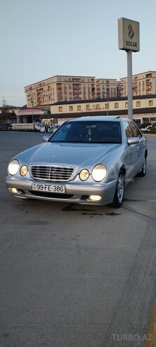 Mercedes E 270 1999, 366,000 km - 2.7 l - Bakı