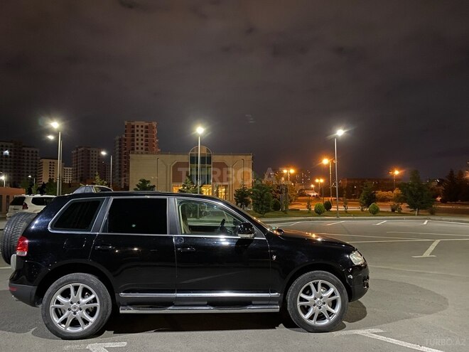 Volkswagen Touareg 2005, 238,470 km - 4.2 л - Bakı