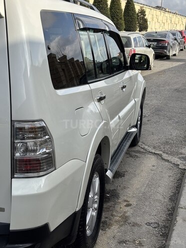 Mitsubishi Pajero 2007, 165,000 km - 3.0 l - Bakı