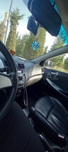 Hyundai Accent 2011, 228,000 km - 1.6 l - Bakı