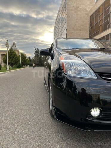 Toyota Prius 2006, 280,000 km - 1.5 l - Ucar