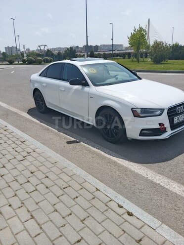 Audi A4 2013, 190,000 km - 2.0 l - Bakı